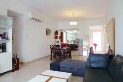 Simsville (D14), Condominium #200514682